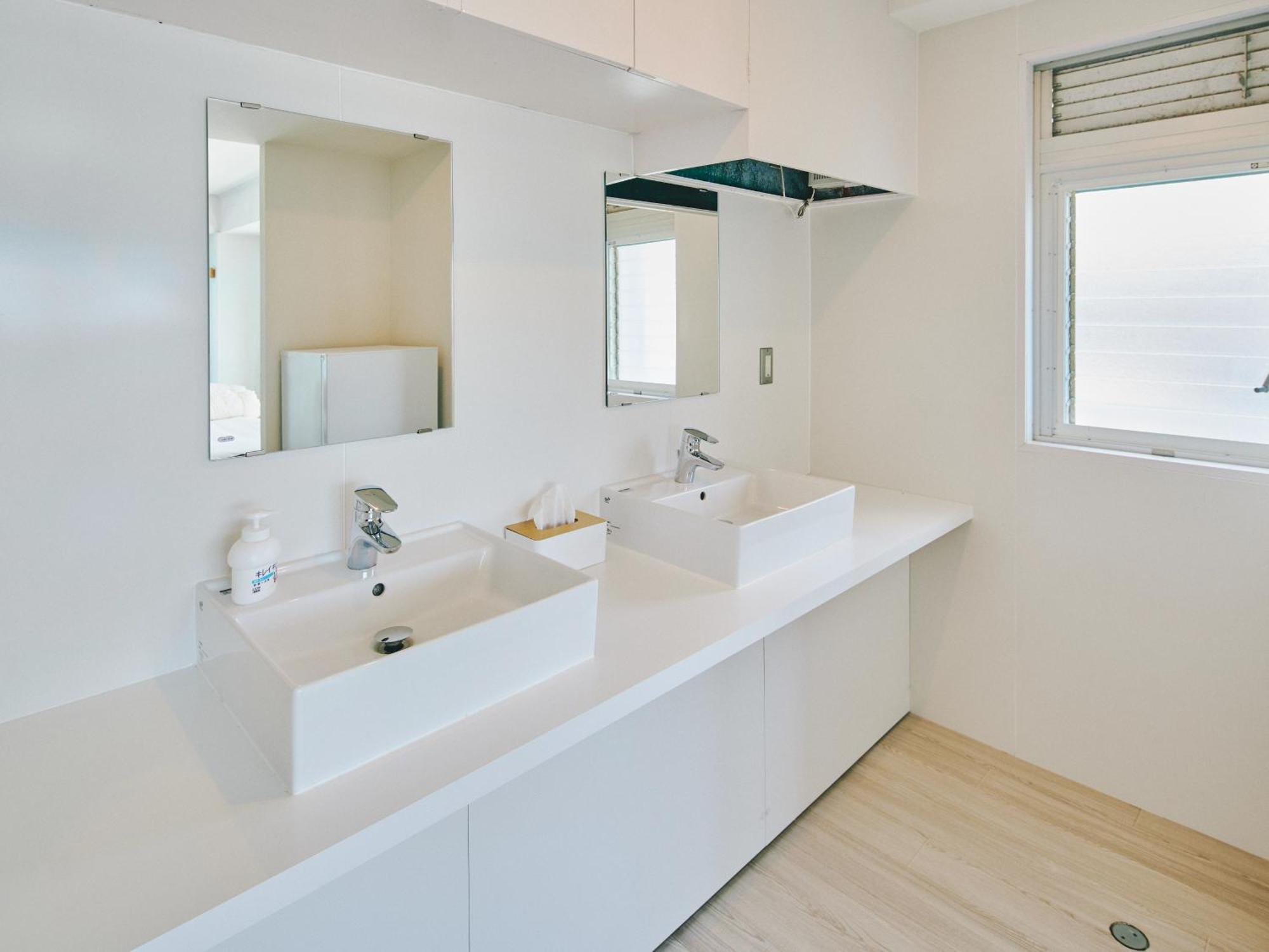 Ferienwohnung Guest Living Mu Nanki Shirahama Exterior foto